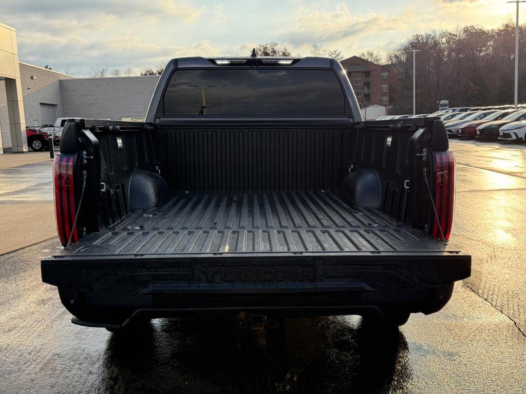 Used 2024 Toyota Tundra Platinum image 4