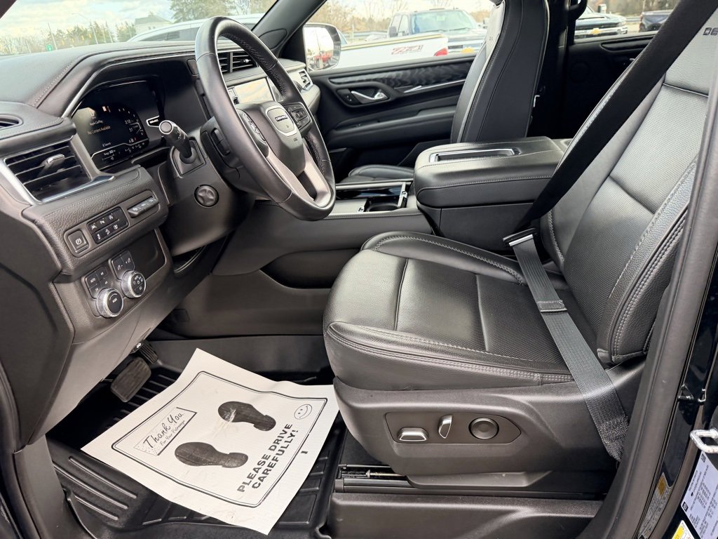 Used 2023 GMC Yukon Denali image 14