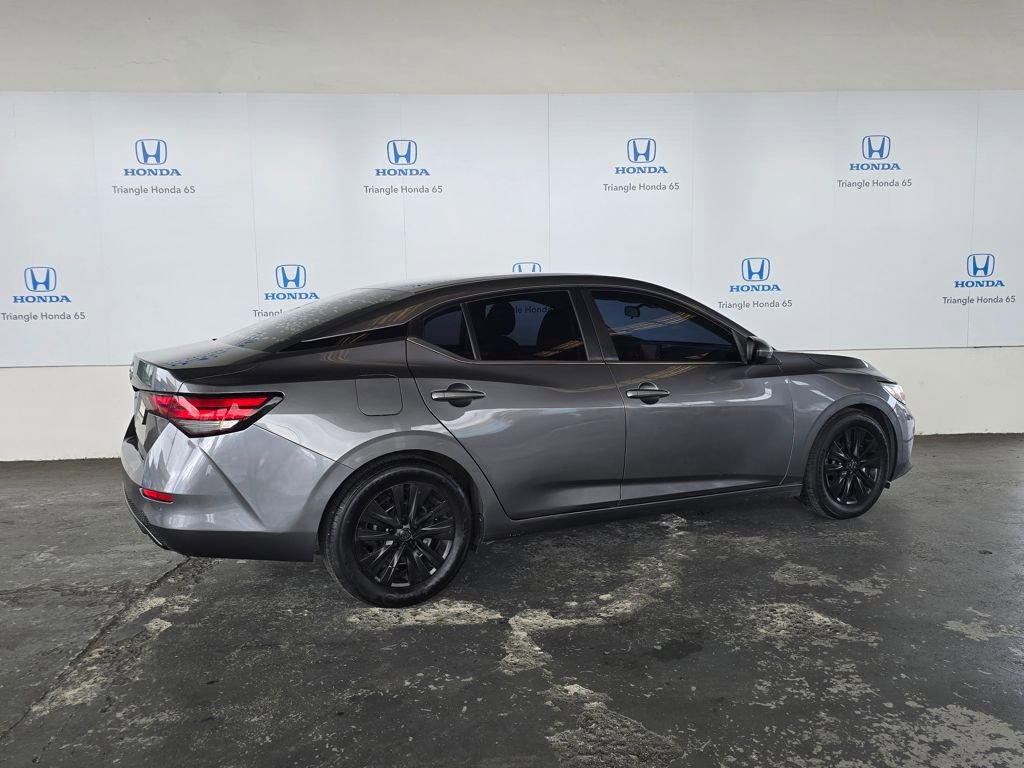 Used 2022 Nissan Sentra S image 3