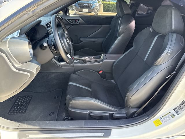 Used 2023 Toyota GR86 Premium RWD image 16