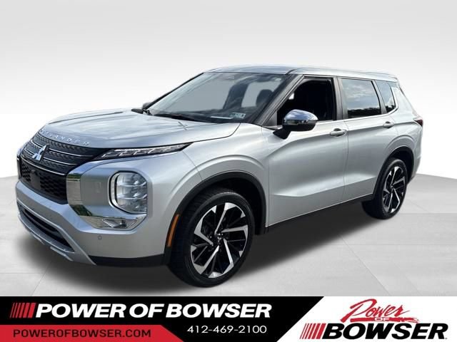 Used 2022 Mitsubishi Outlander SE AWD/4WD image 1