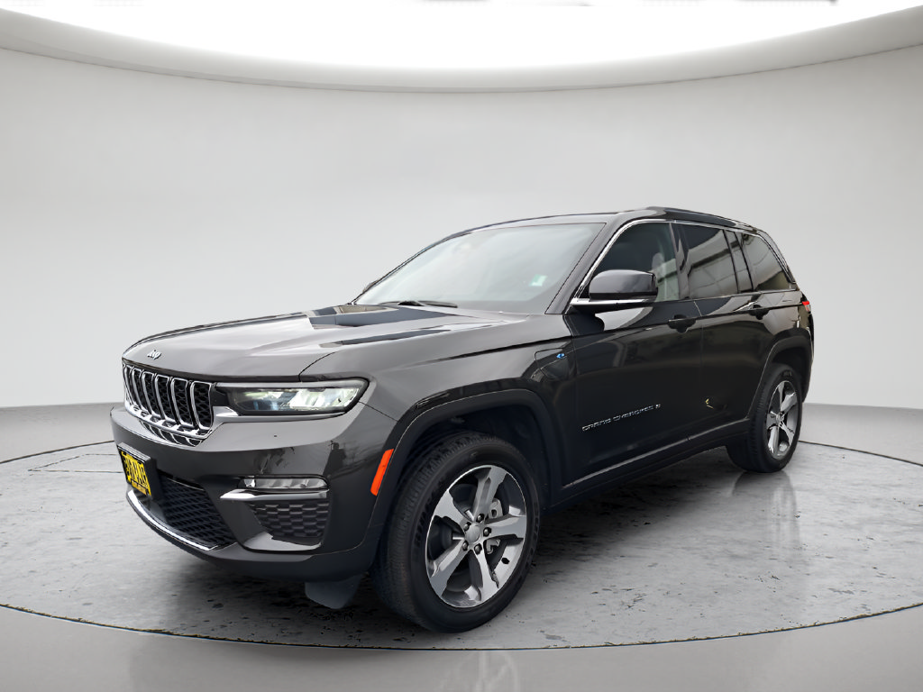 New 2023 Jeep Grand Cherokee 4WD 4xe image 1