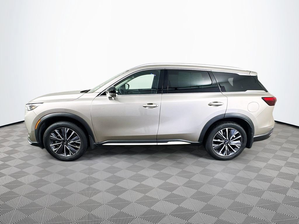 Certified 2026 INFINITI QX60 Luxe w/ Cargo Package FWD image 8