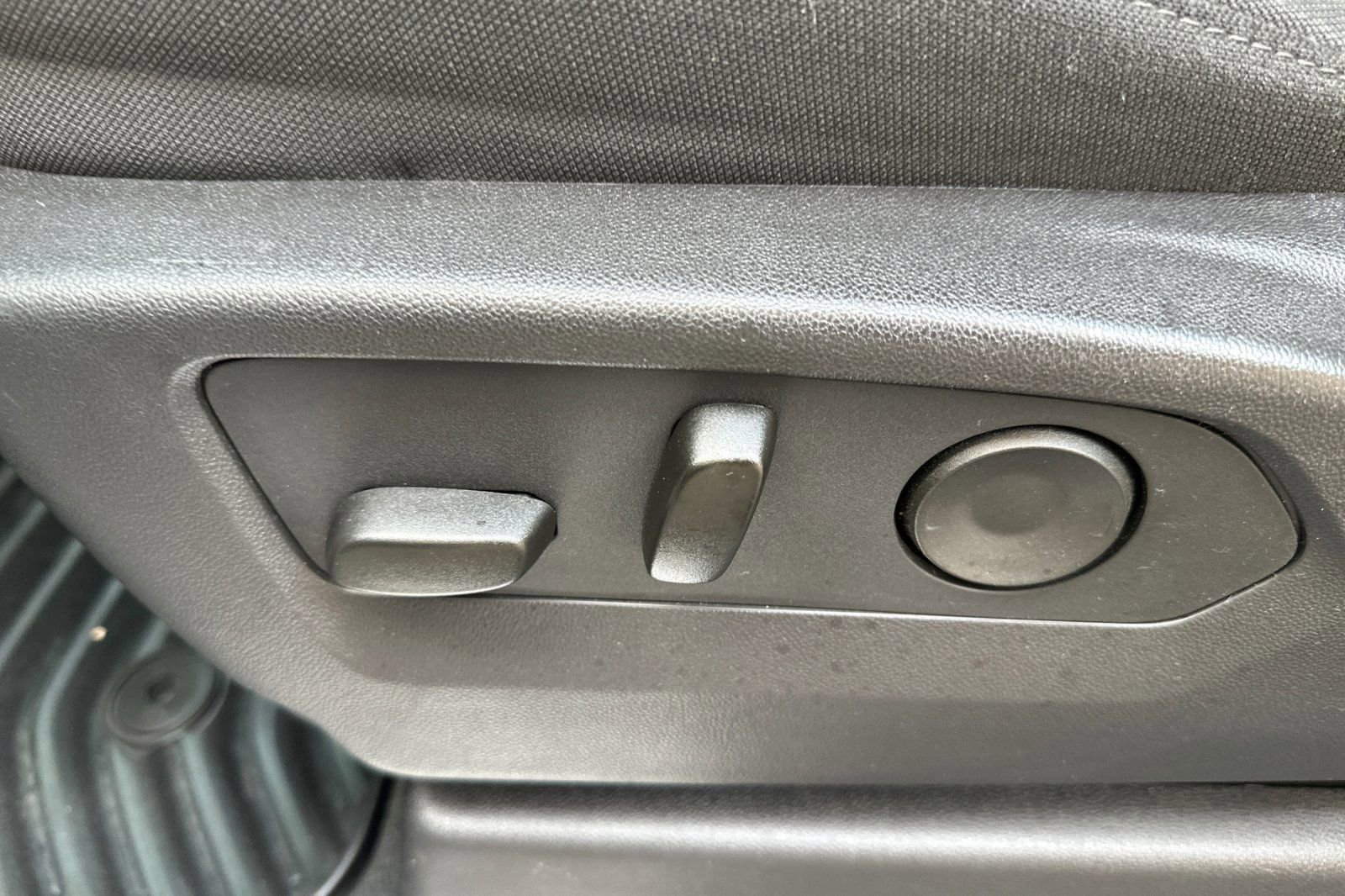 Certified 2024 GMC Sierra 1500 SLE image 12