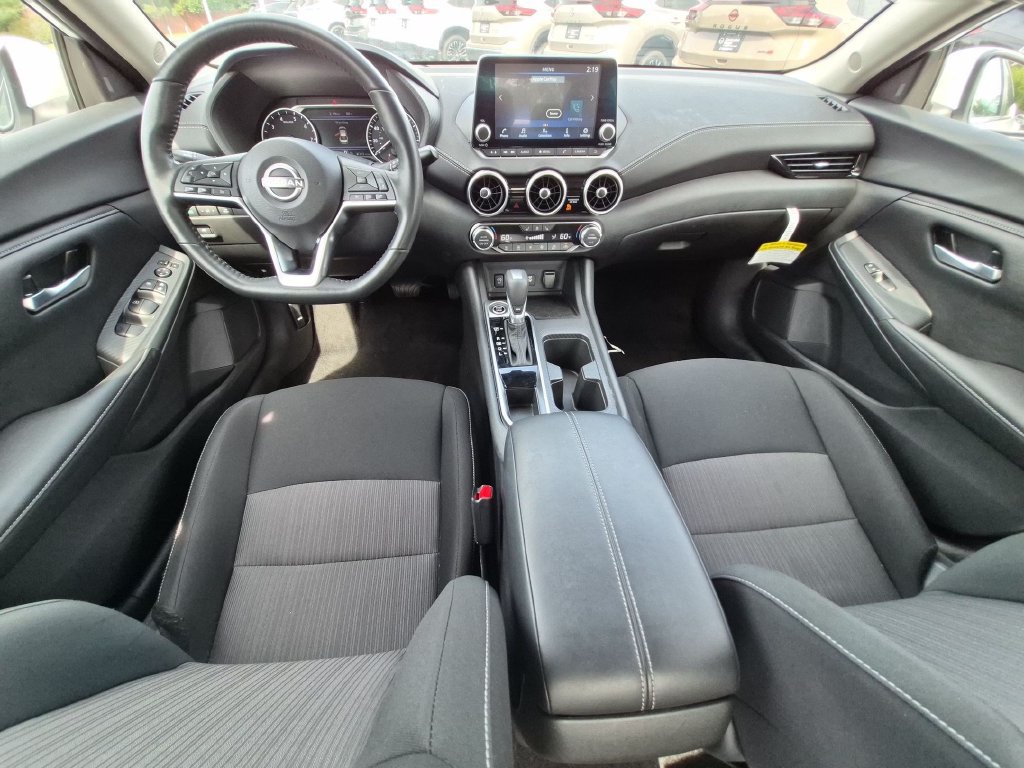 Used 2025 Nissan Sentra SV w/ All-Weather Package FWD image 24