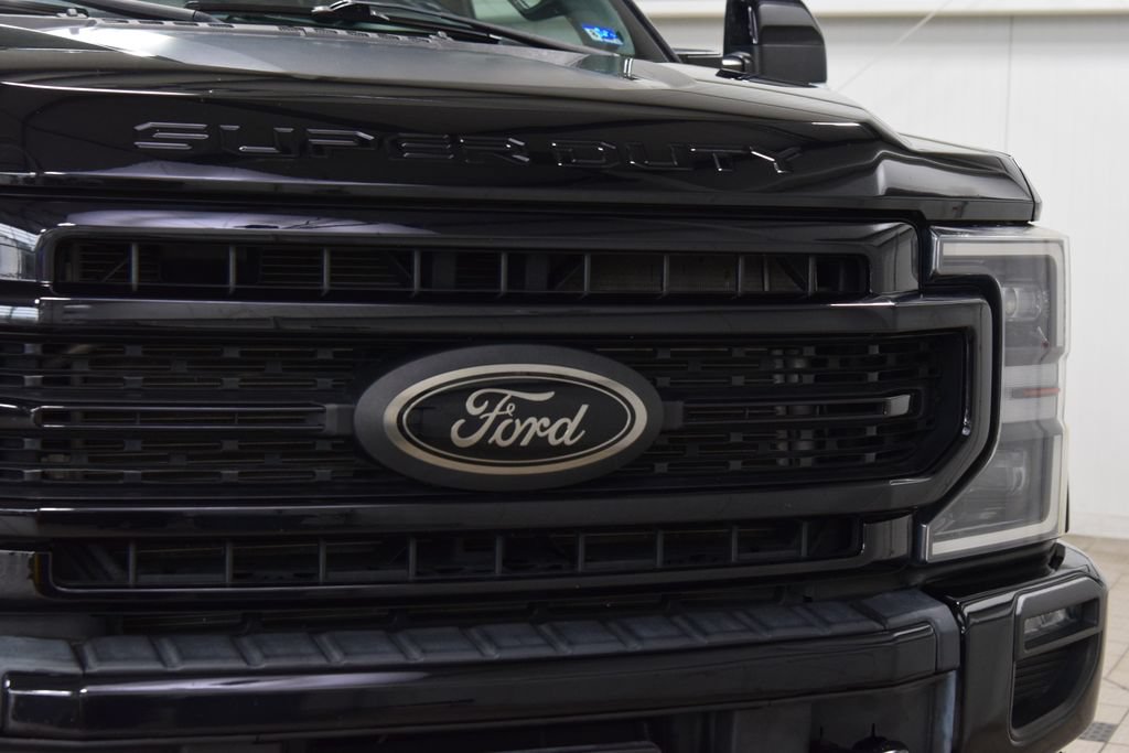 Used 2022 Ford F250 Lariat w/ Black Appearance Package AWD/4WD image 11
