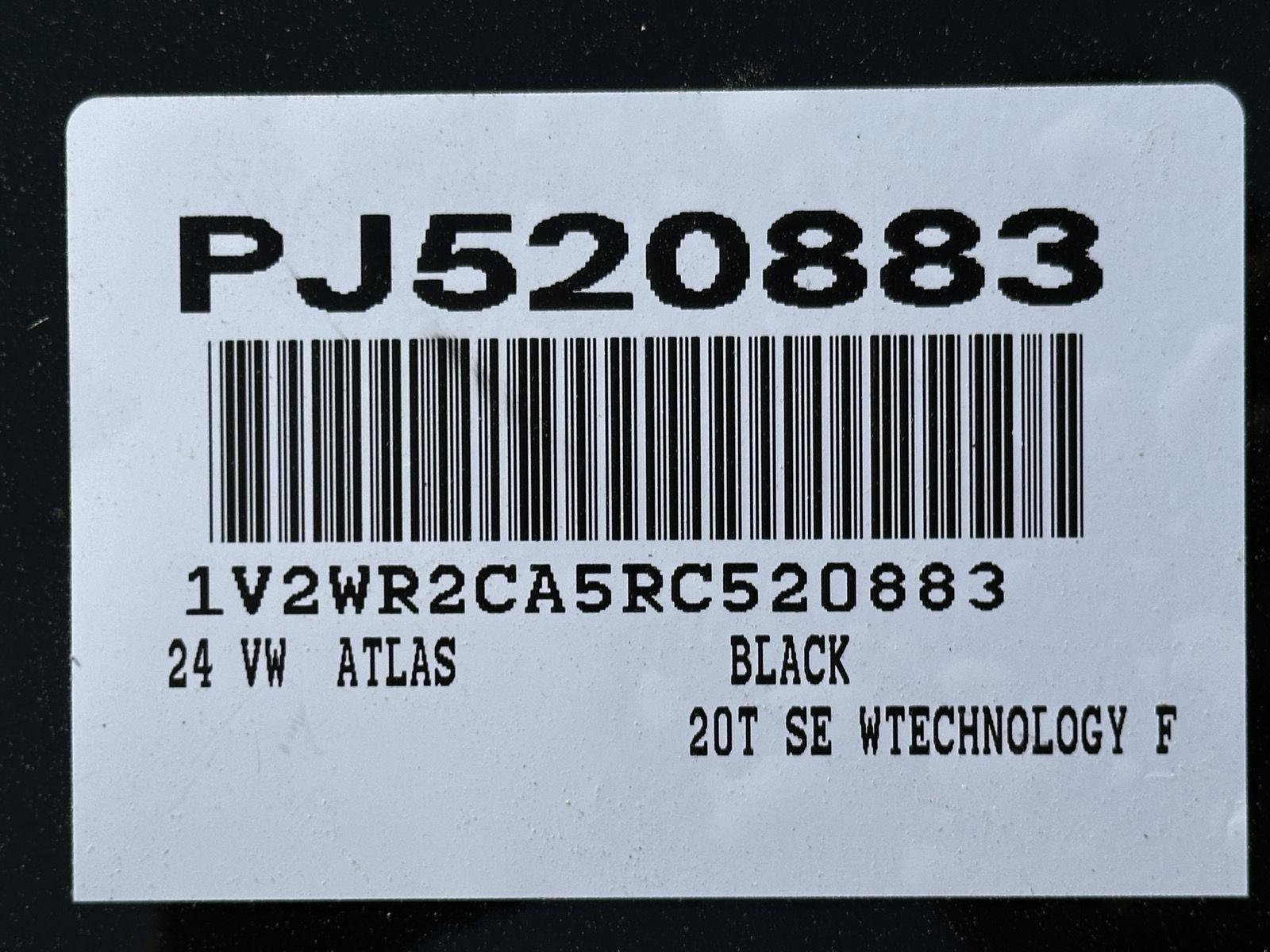 Used 2024 Volkswagen Atlas SE image 15