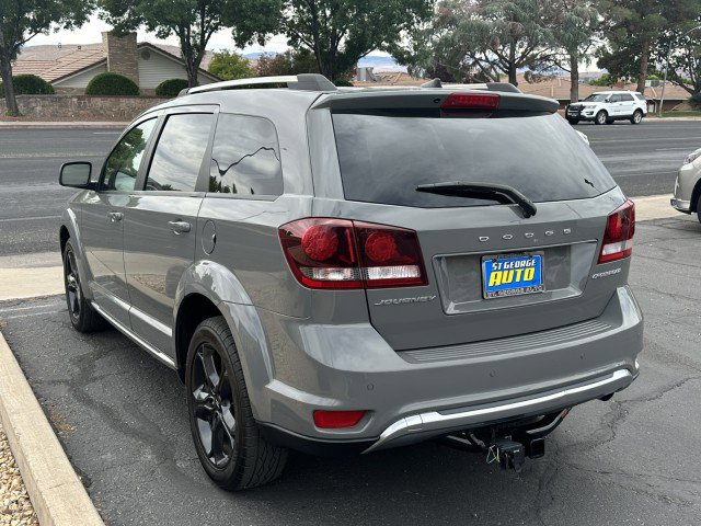 Used 2020 Dodge Journey Crossroad FWD image 5