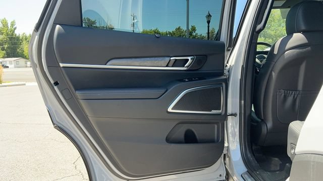 Certified 2025 Kia Telluride SX Prestige X-Line AWD/4WD image 10