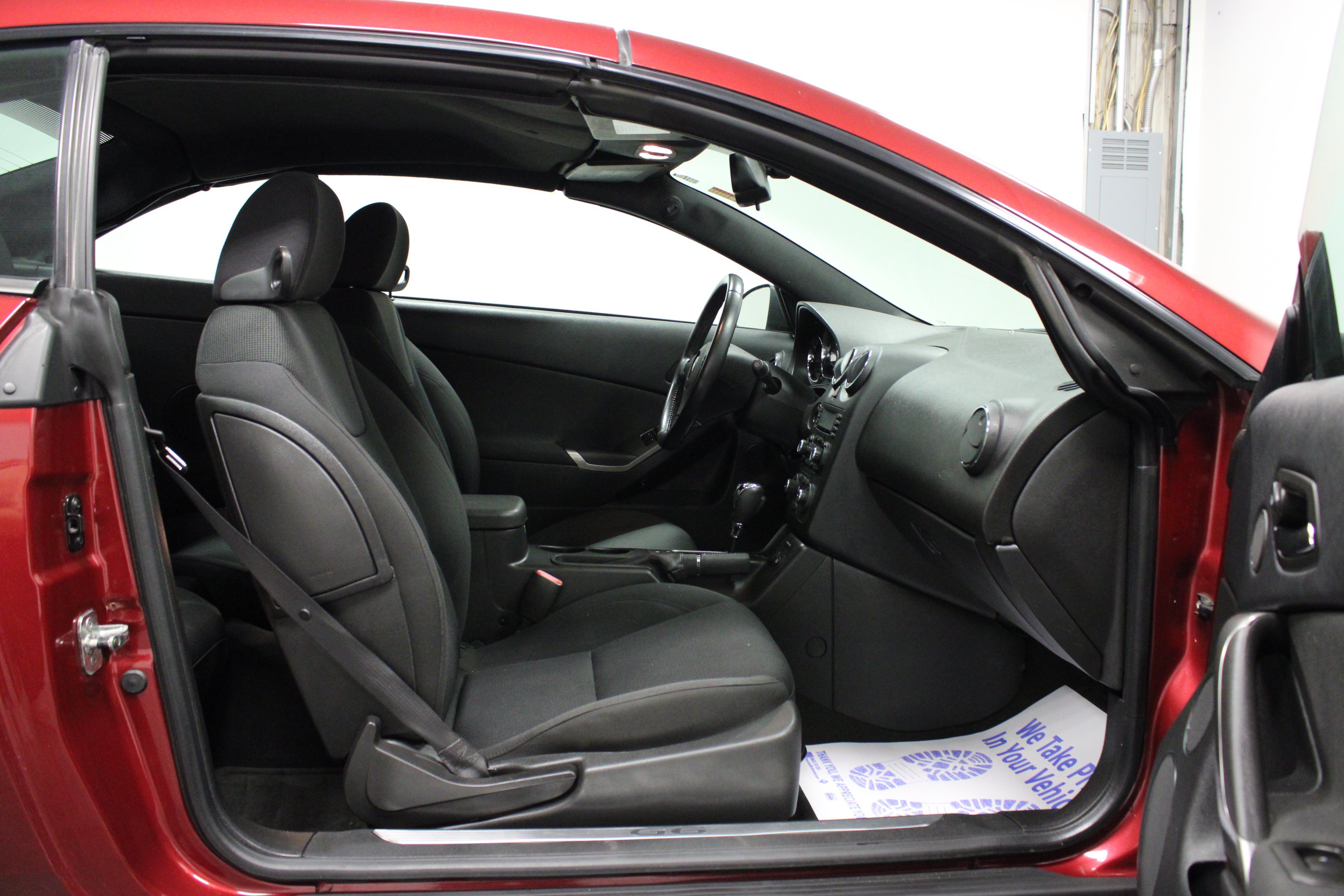 Used 2008 Pontiac G6 GT w/ Sport Package FWD image 14