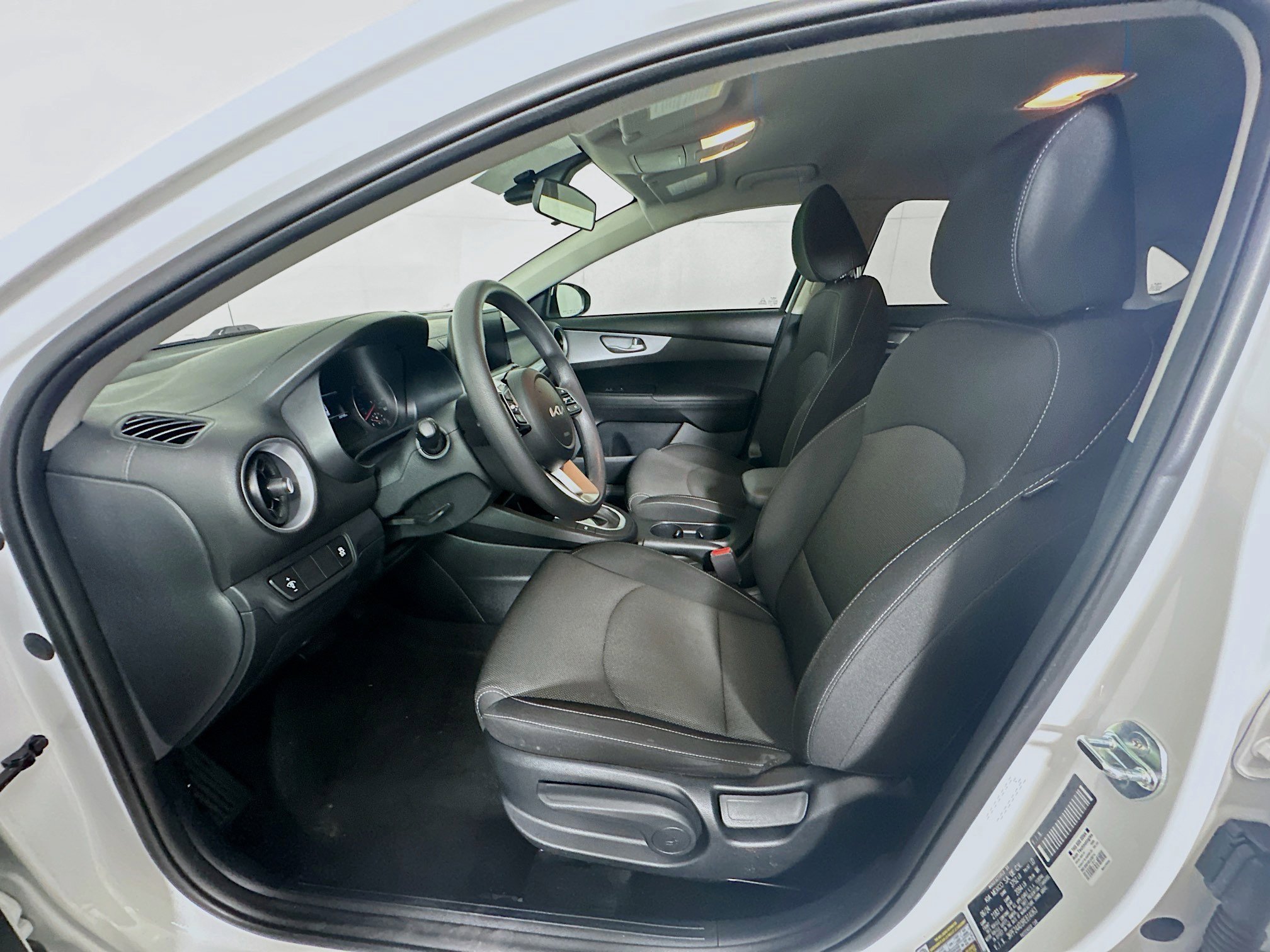 Used 2024 Kia Forte LX FWD image 13