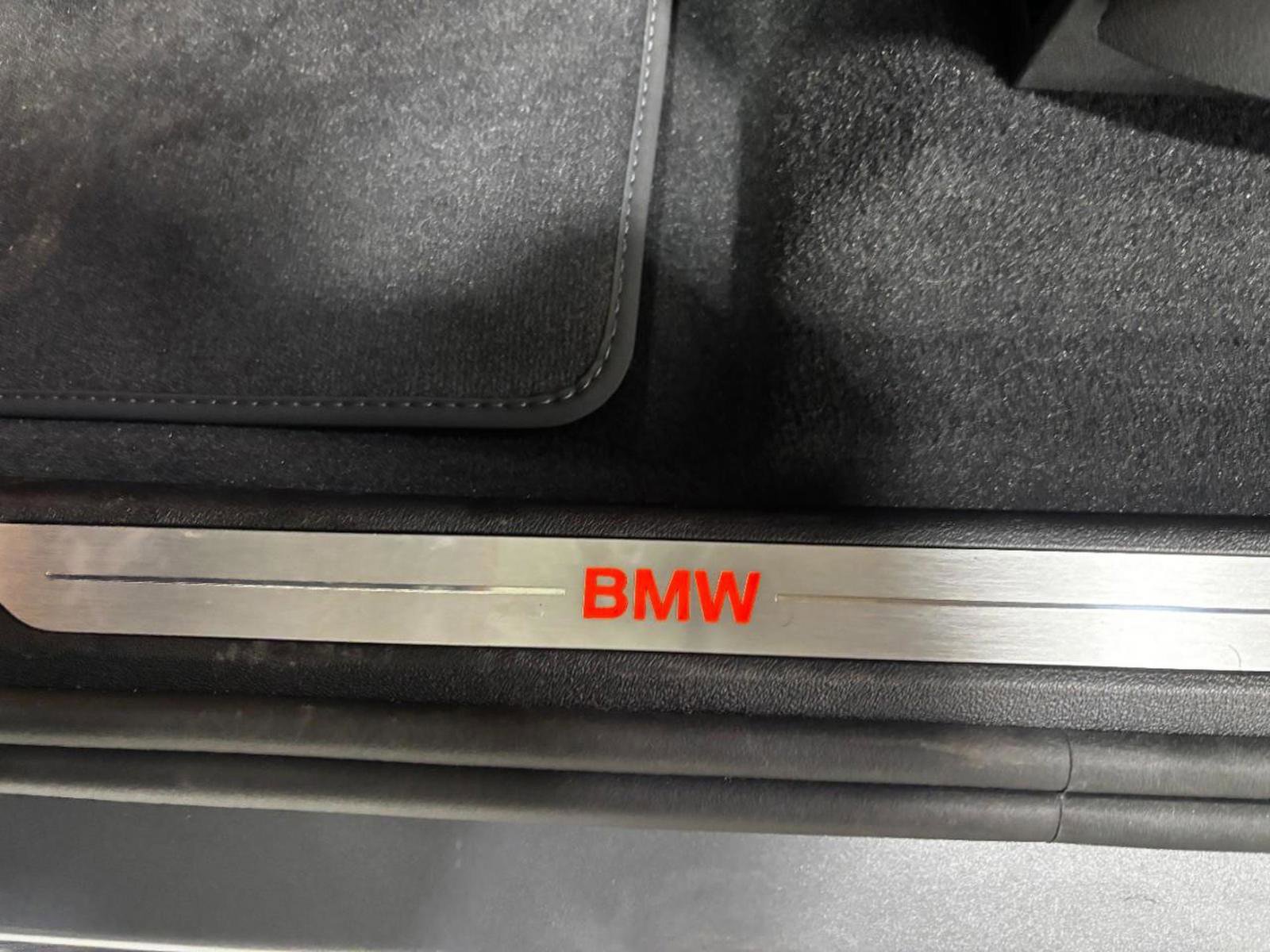 Certified 2026 BMW X7 xDrive40i image 40