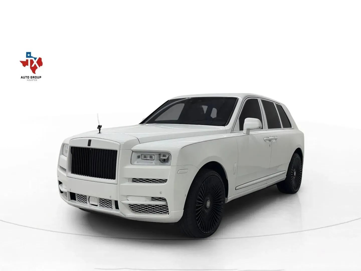 Used 2020 Rolls-Royce Cullinan image 4