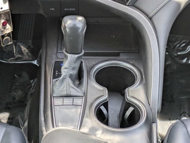 Used 2024 Toyota Camry SE FWD image 17