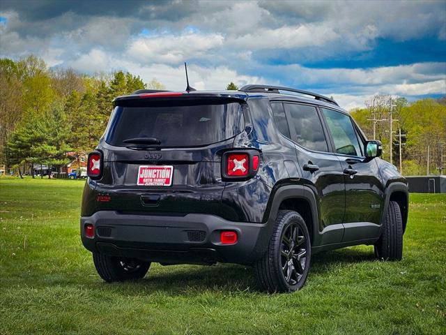 Certified 2022 Jeep Renegade Altitude w/ Convenience Group AWD/4WD image 4