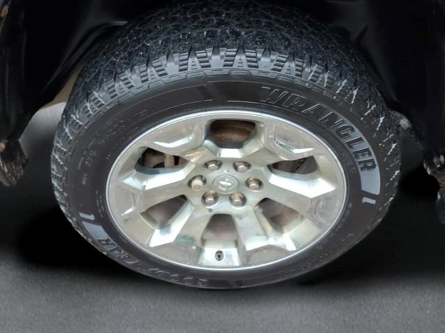 Used 2019 RAM 1500 Big Horn AWD/4WD image 9