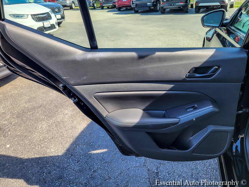 Used 2025 Nissan Altima 2.5 SV FWD image 27