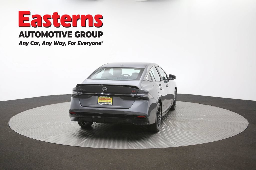 Used 2026 Nissan Sentra SR w/ Floor Mat Package FWD image 36