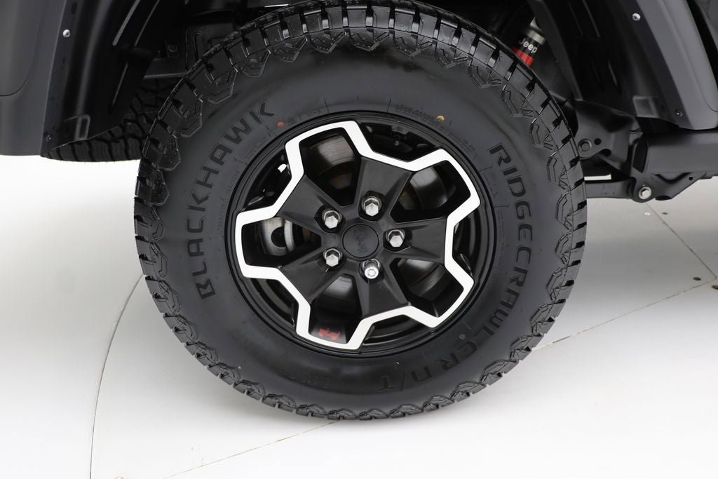 Used 2021 Jeep Gladiator Rubicon AWD/4WD image 12