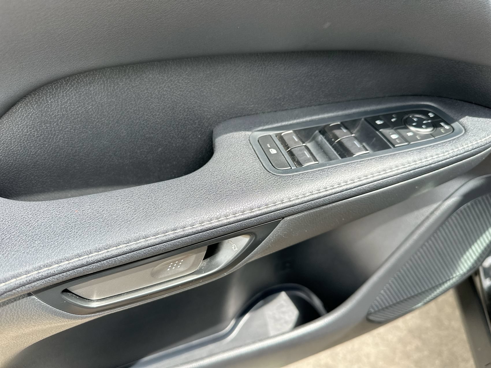 Used 2024 Lexus RX 350 FWD w/ Technology Package image 12