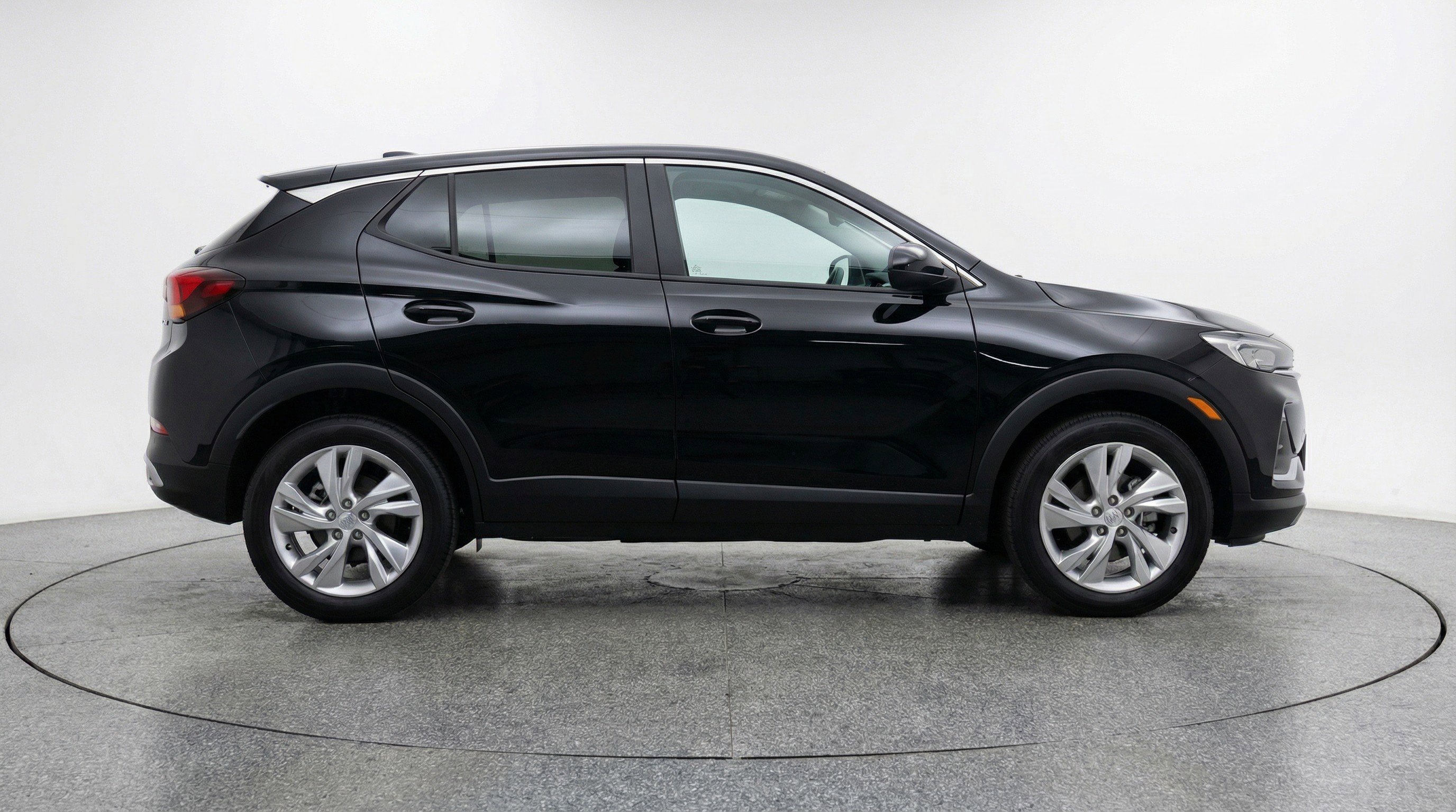 Used 2025 Buick Encore GX Preferred image 11