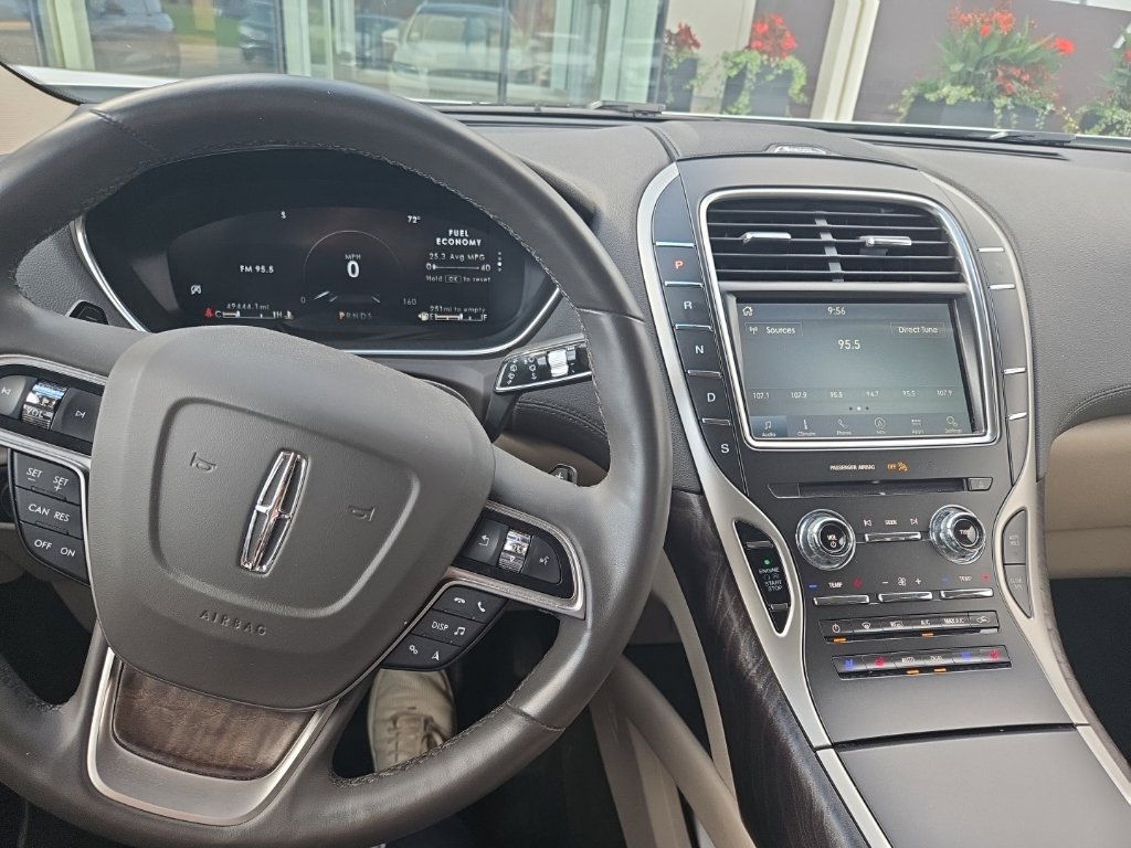 Certified 2020 Lincoln Nautilus Reserve AWD/4WD image 9