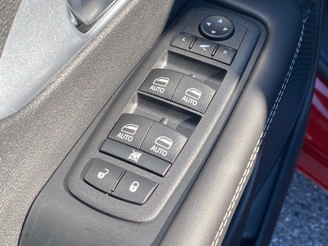 New 2026 Chrysler Pacifica Limited w/ Uconnect Theater Family Group AWD/4WD image 13