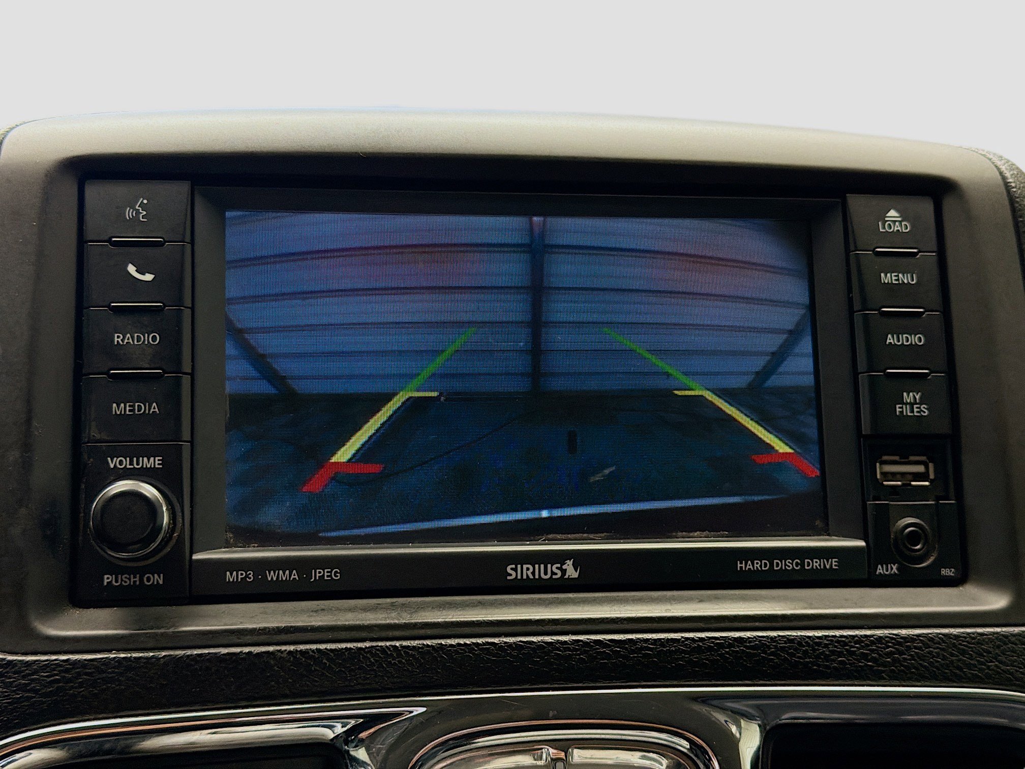 Used 2011 Chrysler Town & Country Touring-L image 16