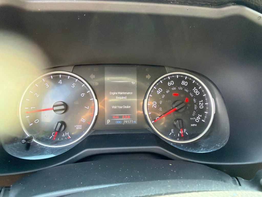 Used 2020 Toyota RAV4 LE w/ All Weather Liner Package AWD/4WD image 10