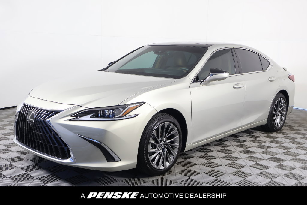 Used 2025 Lexus ES 350 w/ Luxury Package