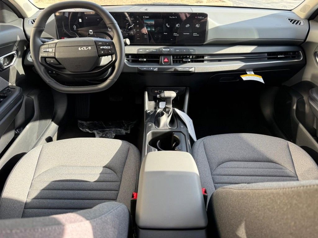 New 2025 Kia K4 EX image 7