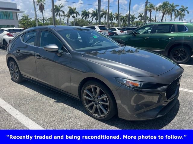 Used 2022 MAZDA MAZDA3 s FWD image 1