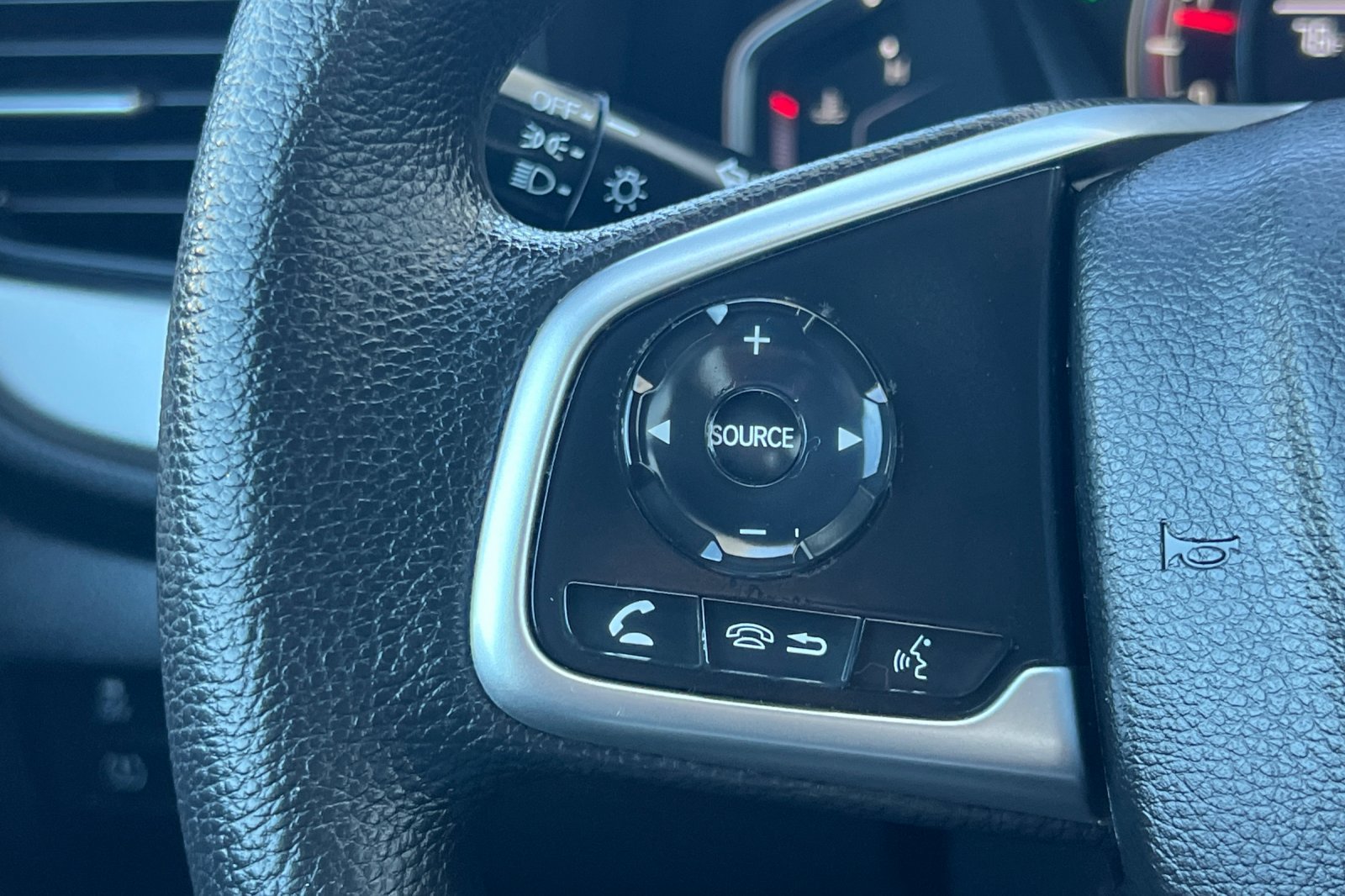 Used 2019 Honda CR-V LX image 26