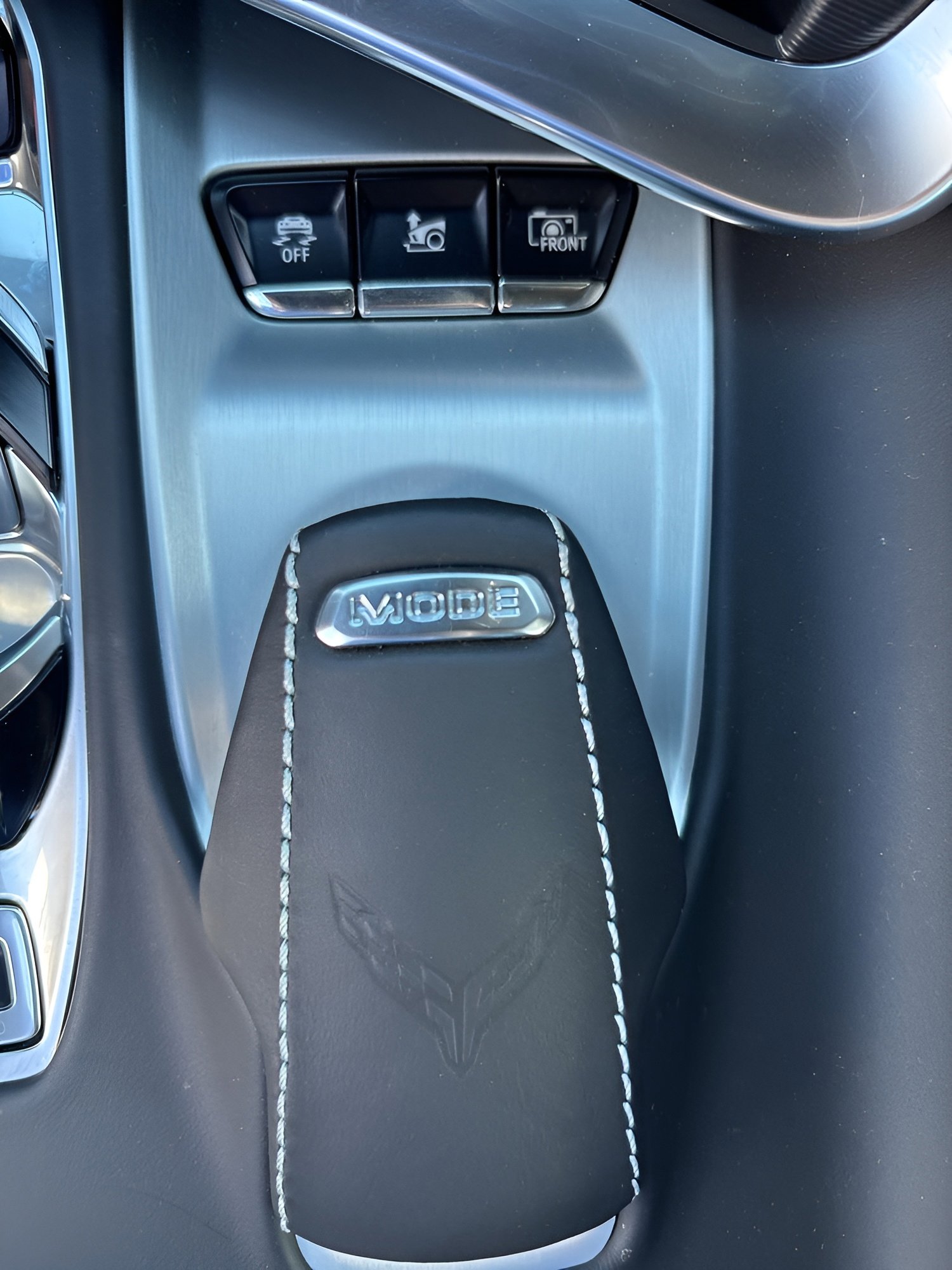 Used 2022 Chevrolet Corvette Stingray Premium Cpe w/ Z51 Performance Package RWD image 20