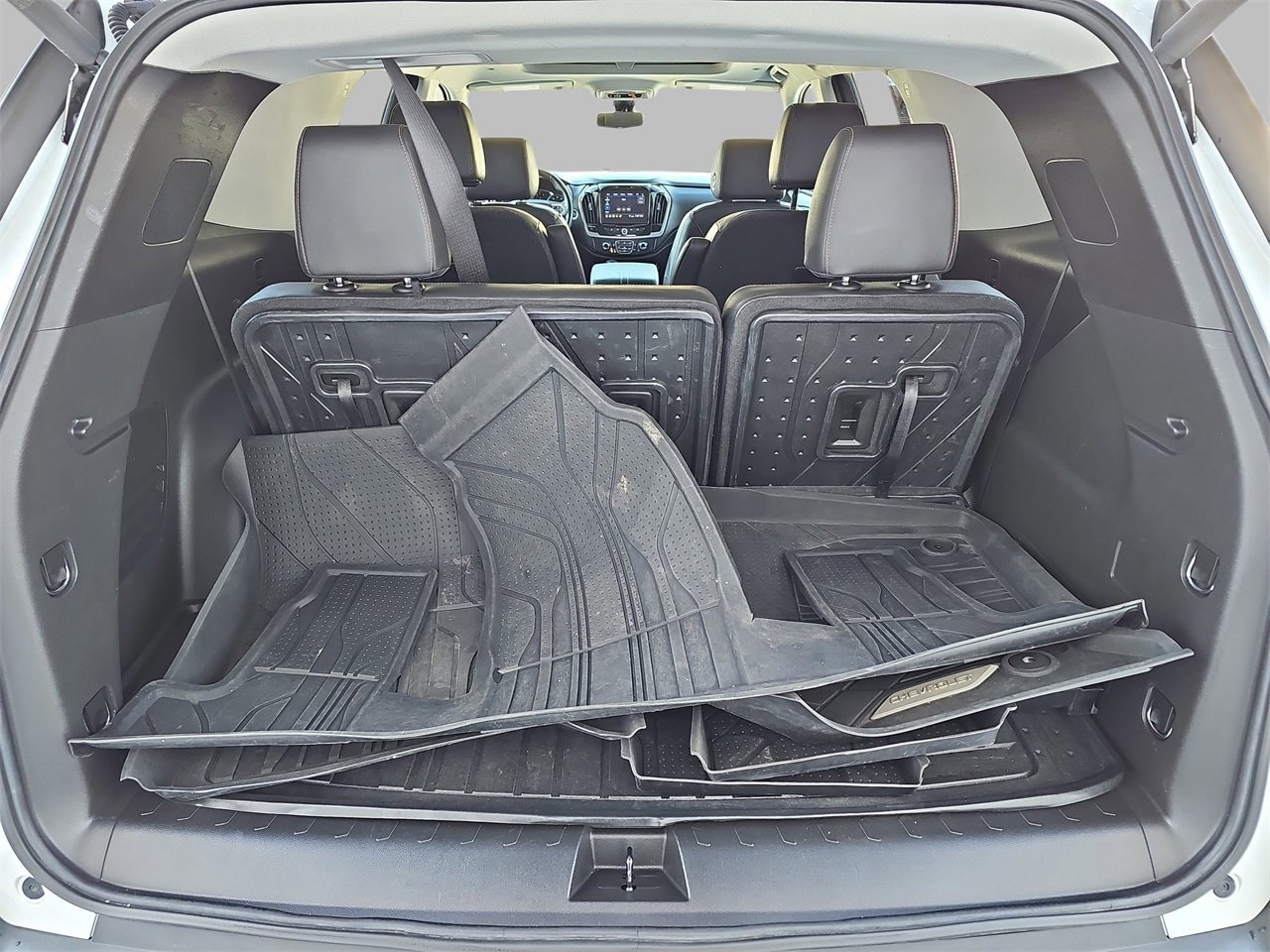 Certified 2021 Chevrolet Traverse LT w/ LT Premium Package image 13