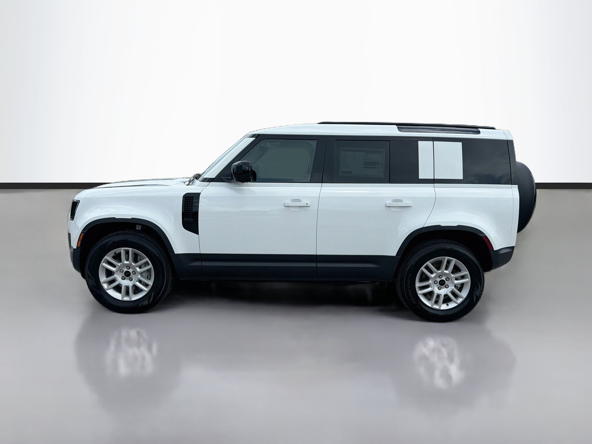 New 2026 Land Rover Defender 110 S AWD/4WD image 2
