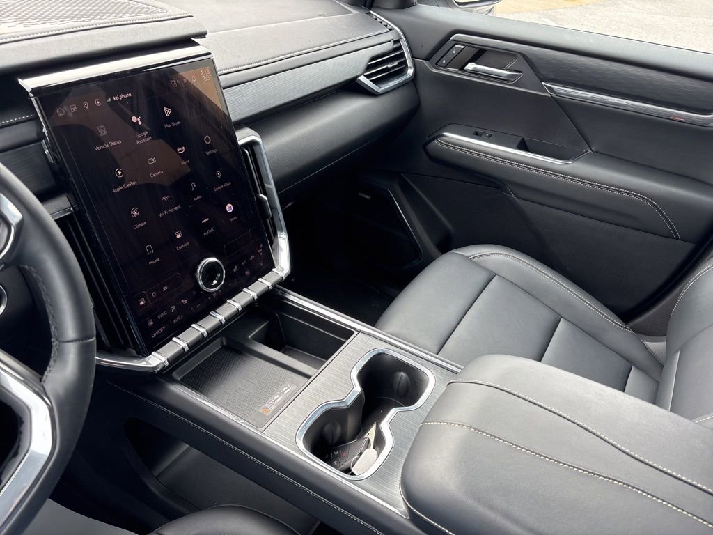 Certified 2024 GMC Acadia Elevation w/ Luxury Package image 28