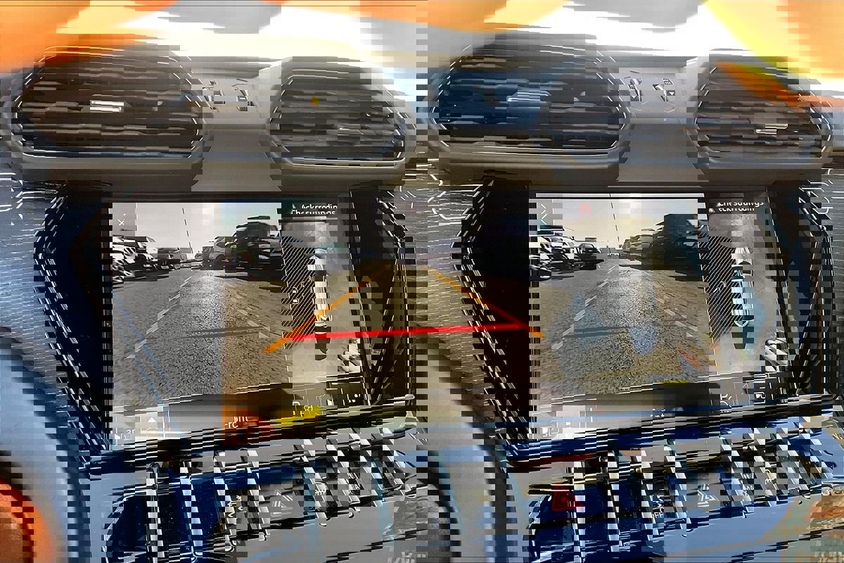 Used 2022 Lamborghini Urus image 25