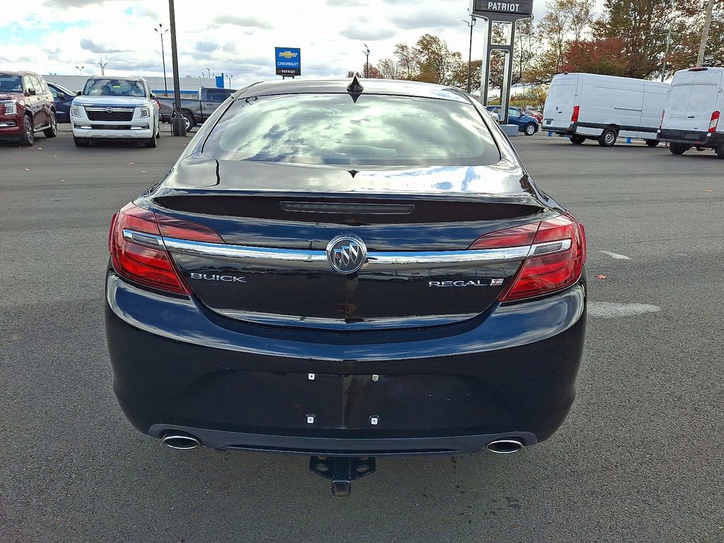 Used 2016 Buick Regal image 6