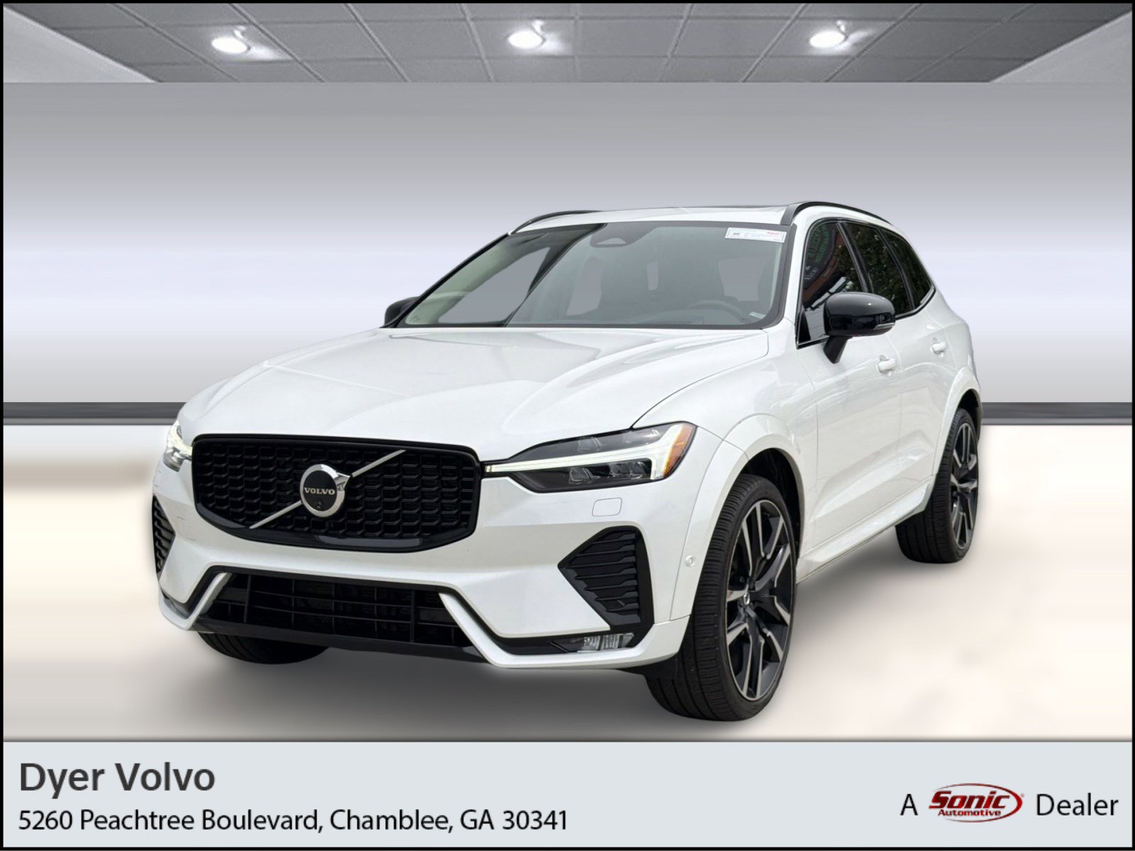 Used 2024 Volvo XC60 B5 Ultimate w/ Protection Package Premier AWD/4WD image 1