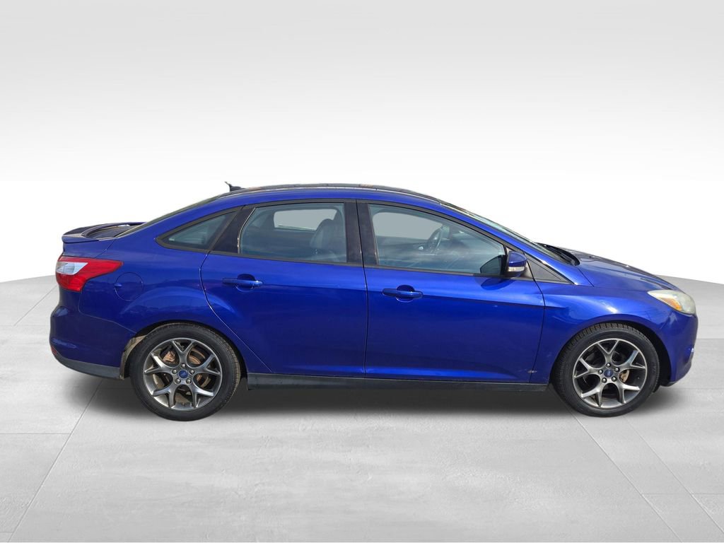 Used 2014 Ford Focus SE w/ Equipment Group 201A image 6