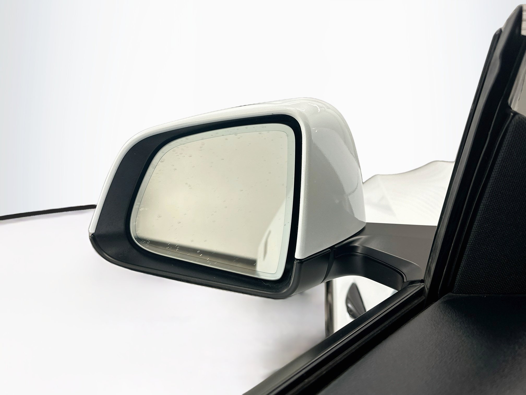 Used 2021 Tesla Model Y Long Range AWD/4WD image 16