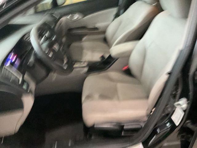 Used 2013 Honda Civic LX image 3