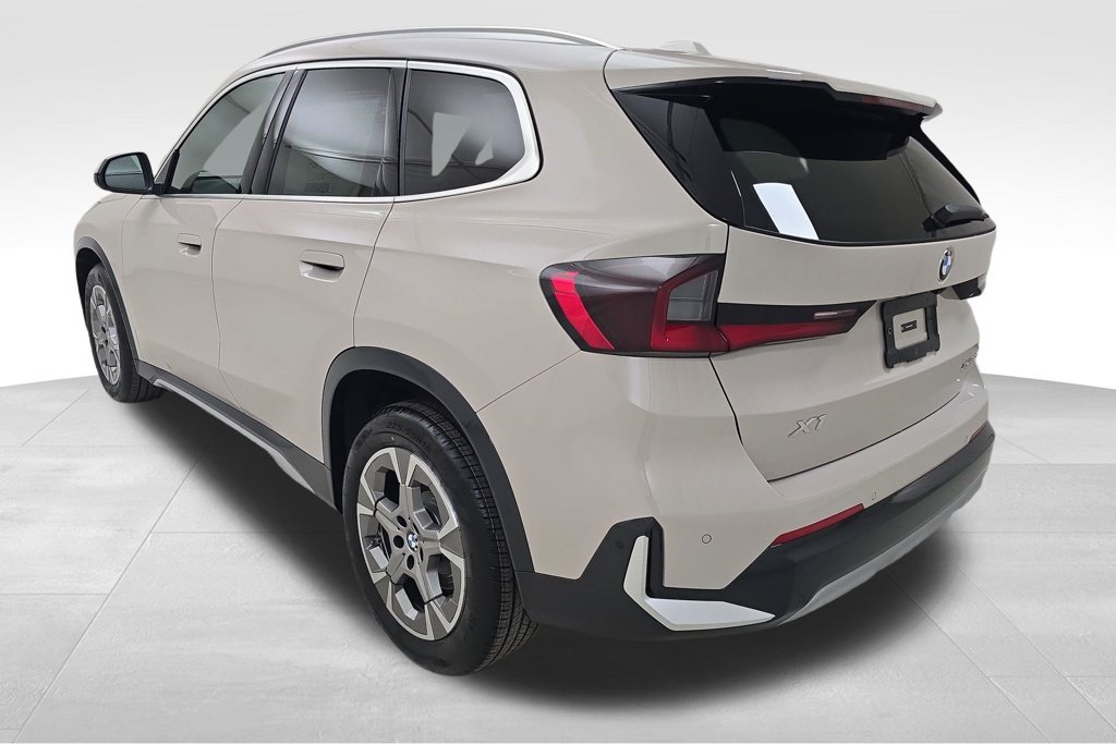 New 2027 BMW X1 xDrive28i w/ Convenience Package AWD/4WD image 8