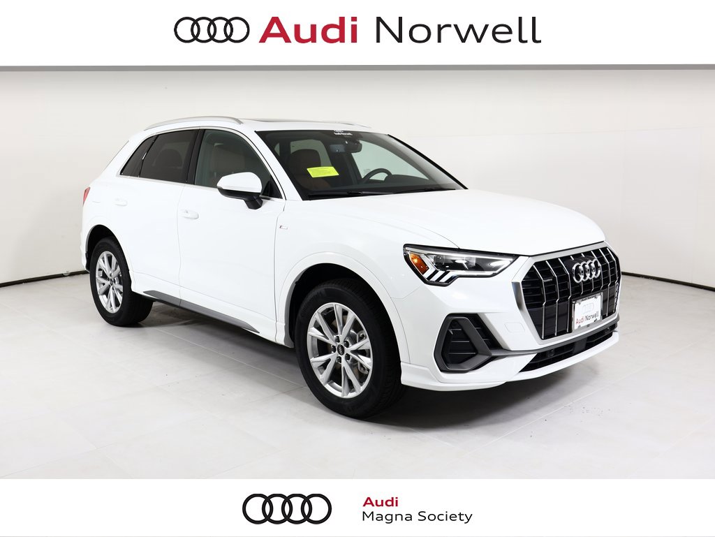 New 2025 Audi Q3 2.0T Premium