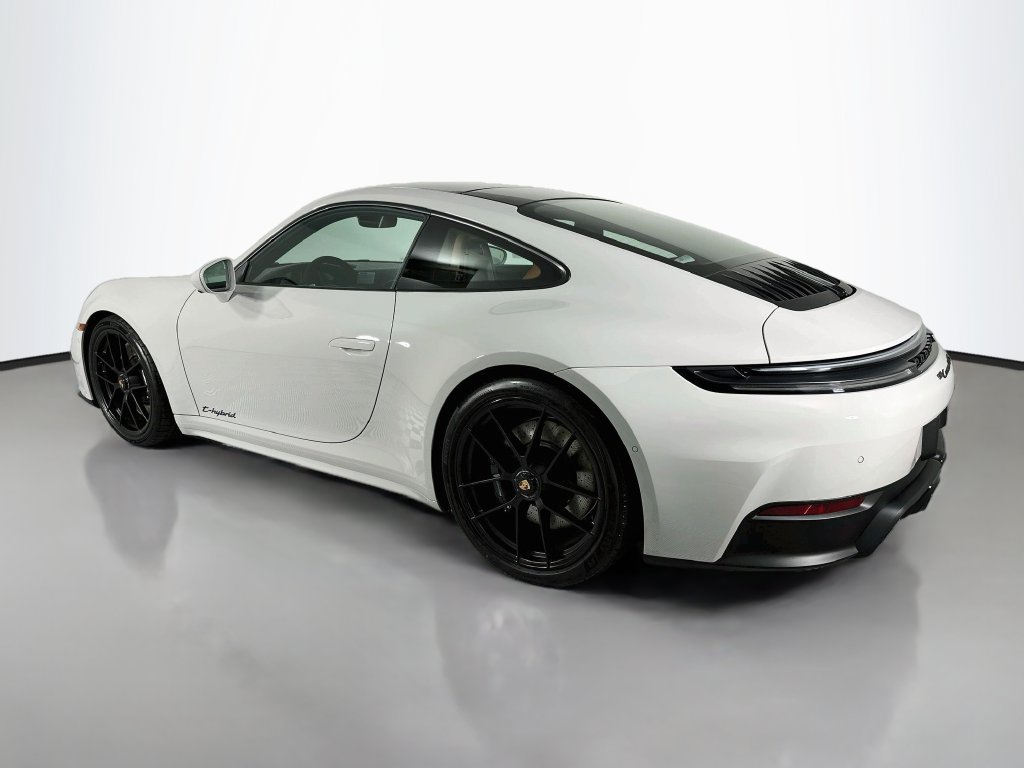 New 2026 Porsche 911 Carrera 4 GTS AWD/4WD image 3