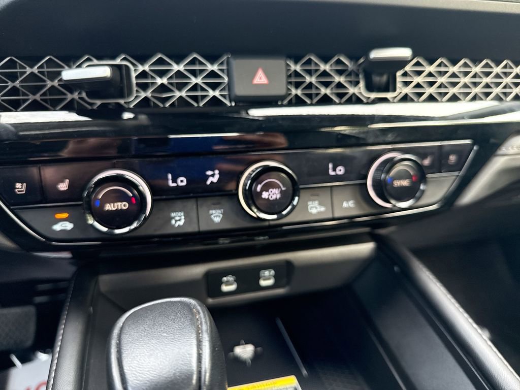 Used 2023 Honda Accord Touring image 17