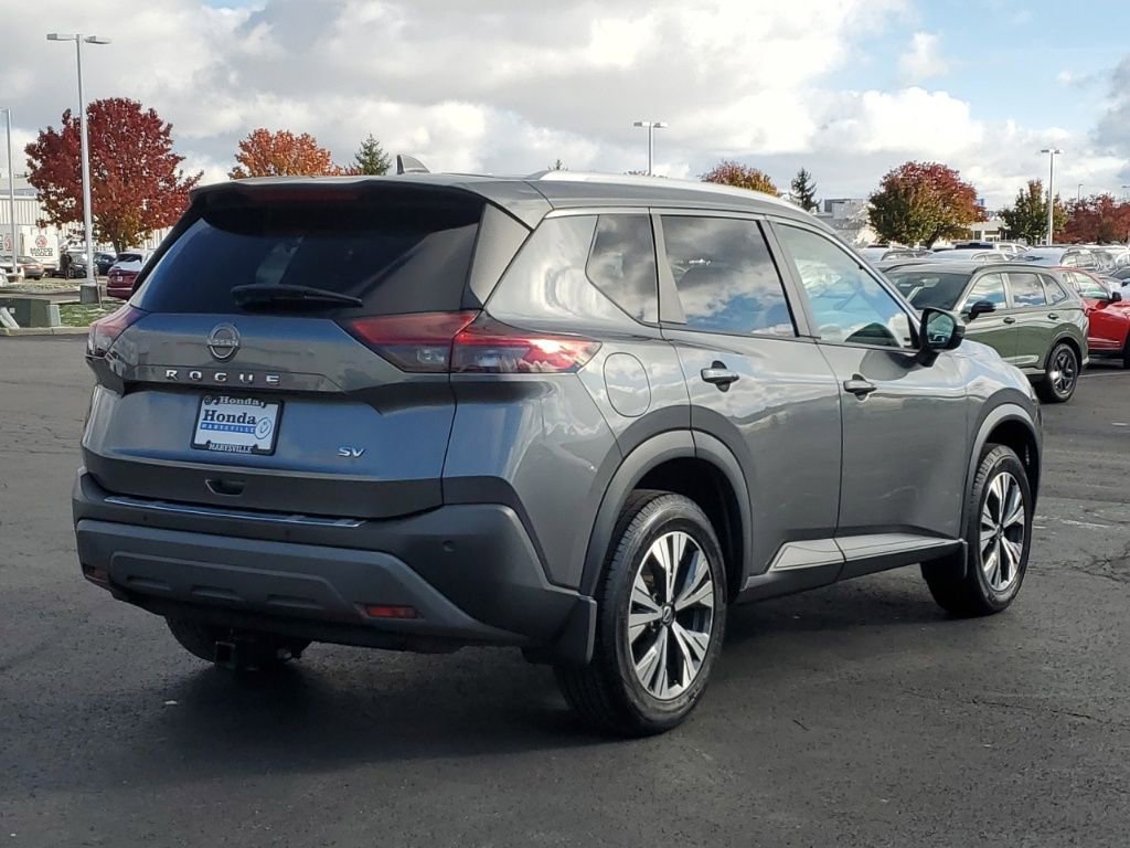 Used 2022 Nissan Rogue SV w/ SV Premium Package image 7
