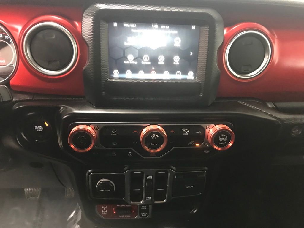 Used 2021 Jeep Gladiator Rubicon image 16