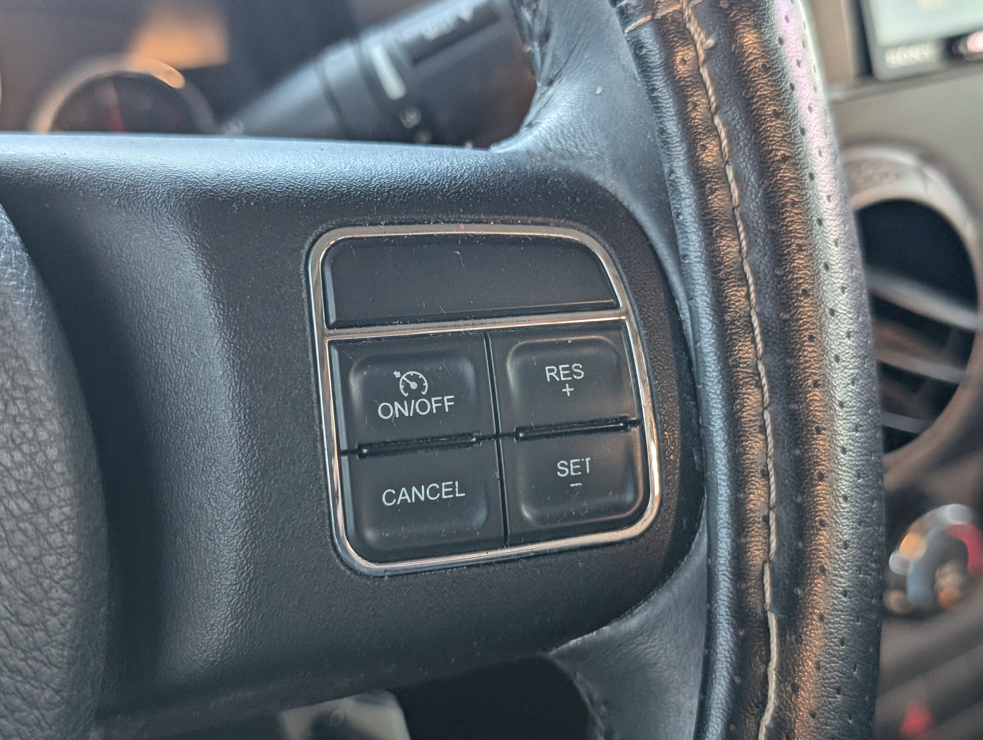 Used 2012 Jeep Wrangler Unlimited Sport AWD/4WD image 26